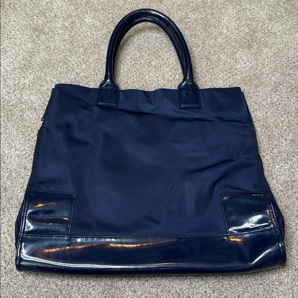 Tory Burch Ella Nylon Tote Navy Blue Patent Leather Trim Large Logo Tote